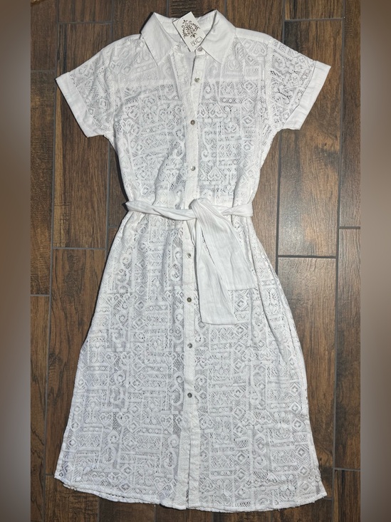 BECCA Dresses & Skirts - BECCA White Lace Midi Dress with Tie Waist
